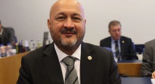 Milletvekili Kurt'tan Bayram Mesajı
