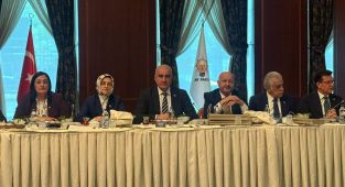 Milletvekili Özhan’dan çarşı projelerine destek mesajı: ‘Gölge Etmeyin Yeter’
