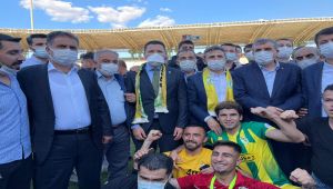 Milletvekili Toprak, Adıyaman 1954 Spor’u tebrik etti