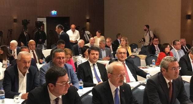 Milletvekili Tutdere, Sivas'ta Parti Meclisi Toplantısına Katıldı