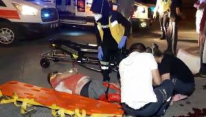 Minibüs ile motosiklet çarpıştı: 2 yaralı - Videolu Haber