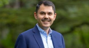 Murat Kurum: Her bir depremzede rahat uyuyana kadar...