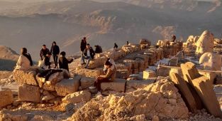Nemrut Dağı Kasım ayında 8 bin turisti ağırladı
