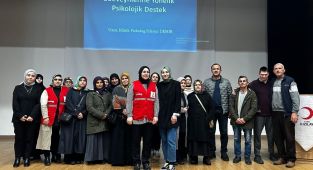 Öğretmenler ve aileler özel çocuklara nasıl yaklaşmalı