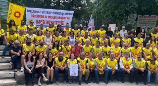Öğretmenlerden 'Meslek Kanunu'na tepki: Oturma eylemi 10. gününde