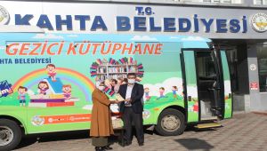 Örnek yazara ilk destek Kahta Belediyesi'nden