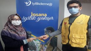 Ortaokullu Azra, ilk bursunu İyilik Derneği'ne bağışladı - Videolu Haber