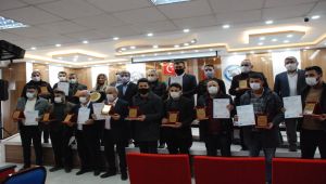 Oto Galeri ve Emlak Danışmanlığı Mesleki Yeterlilik Belgesi töreni