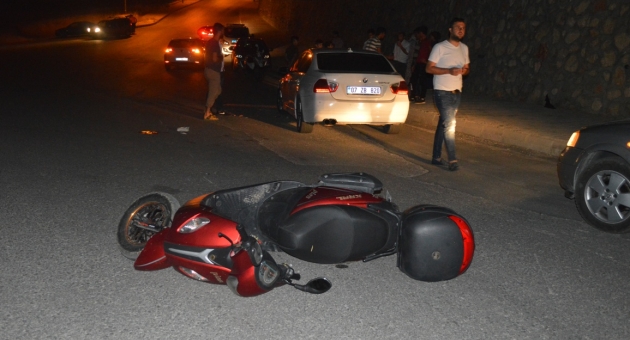 Otomobil İle Motosiklet Çarpıştı: 1 Ölü, 1 Yaralı