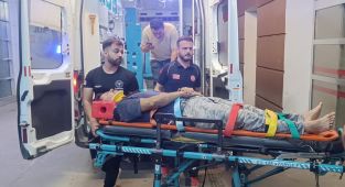 Otomobil ile motosiklet çarpıştı:1 yaralı