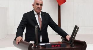 Özhan’dan 15 Temmuz mesajı: Bu direniş, Milletin Yenilmez İradesidir