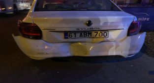 Park halindeki otomobile çarptı