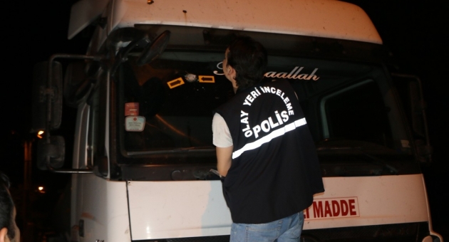 Park Halindeki TIR'ı Kurşunlayan 2 Şüpheli Tutuklandı