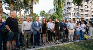 Prof. Dr. Adnan Oğuz Akyarlı, İzmir’de adına yapılan parkta anıldı