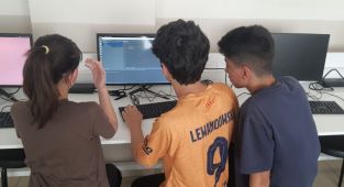 Python yazılımı kullanılarak yarışma düzenlendi