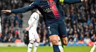 Real Madrid, PSG’den ayrılan Mbappe’yi transfer etti