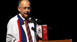 Rektör Dağlı'dan Kurban Bayramı mesajı