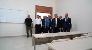 Rektör Keleş’ten Besni Eğitim Bayramı’nda anlamlı konuşma
