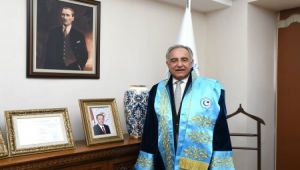 Rektör Turgut’tan Mevlid Kandili Mesajı