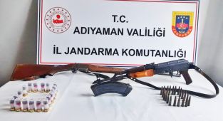 Ruhsatsız av tüfeğine 2 gözaltı