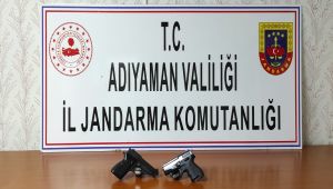 Ruhsatsız tabanca ele geçirildi: 1 gözaltı