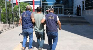 Şafak operasyonuyla gözaltına DEM Parti ilçe başkanı tutuklandı - Videolu Haber