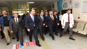 Sağlık Bakanı Koca: Dualarımız Kahraman Mehmetçikle