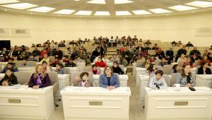 Şahin, Geleceğin Mucitlerine Sertifikalarını Verdi
