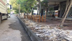 Sakarya Caddesi’nde Kaldırım Çalışması