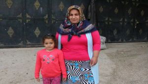 Salgın Nedeniyle Evine Dönemeyen Mehmet Kurtar'ın Eşi Konuştu