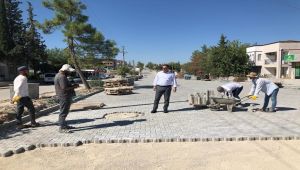 Samsat ilçesinde kaldırım taşları yenileniyor