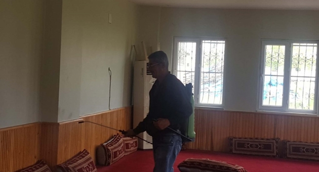 Samsat’ta Taziye Evi Ve Camilerde Temizlik Seferberliği