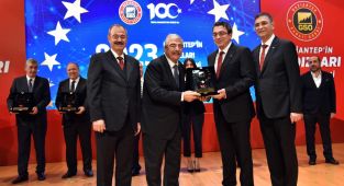 SANKO Holding’e 'Asırlık Firma' ödülü verildi