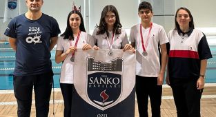 SANKO okulları yüzmede bölge şampiyonu oldu