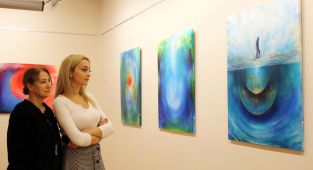 SANKO Sanat Galerisi’nde Döngü temalı resim sergisi açıldı