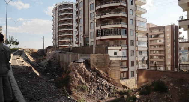 Şanlıurfa'da, Çöken Yolda Çalışmalar Başlıyor