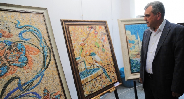 Şanlıurfa'lı Kadınların Muhteşem Mozaik Sergisi