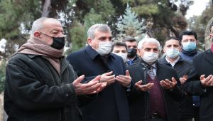 Şanlıurfa’nın Pîr'i mezarı başında anıldı - Videolu Haber