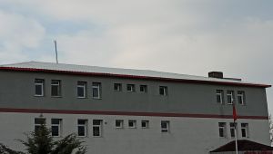 Sincik Kaymakamlığının çatısı onarıldı