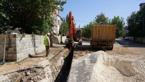Siteler Mahallesinde kanalizasyon hattı yenileme çalışması