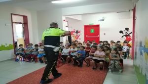 Sümer Anaokulunda Miniklere Trafik Dedektifi Eğitimi
