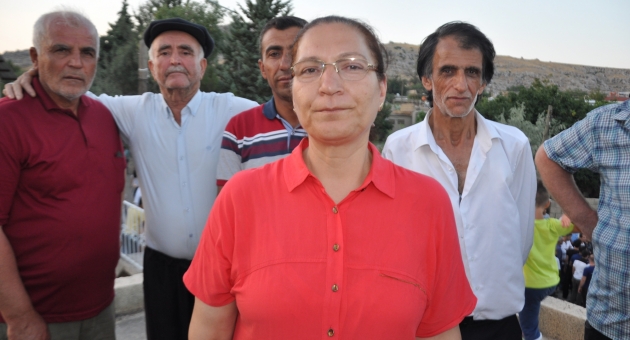 Suvarlı Beldesinde AK Parti Adayı Gülfer Ağır Kazandı