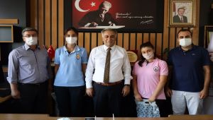 TEKNOFEST temsilcileri Gönen’e bilgi verdi