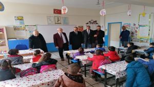 Temel Eğitim Genel Müdürü Gençoğlu, Depremden Etkilenen Okulları İnceledi