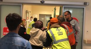 TOKİ işçisi üçüncü kattan düştü - Videolu Haber