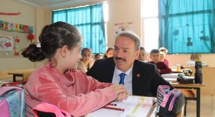 Tosun Çelikhan'da incelemelerde bulundu