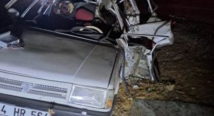 Trafik kazasında 2 kişi yaralı - Videolu Haber