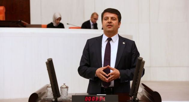 Tutdere: "Tütüne Ceza Ertelensin" - Videolu Haber