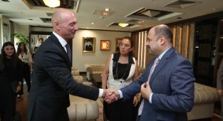 UNICEF heyeti Başkan Gülpınar'ı ziyaret etti