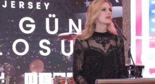 Ünlü oyuncu Türk Vatandaşı oldu, yeni adı: Mücella